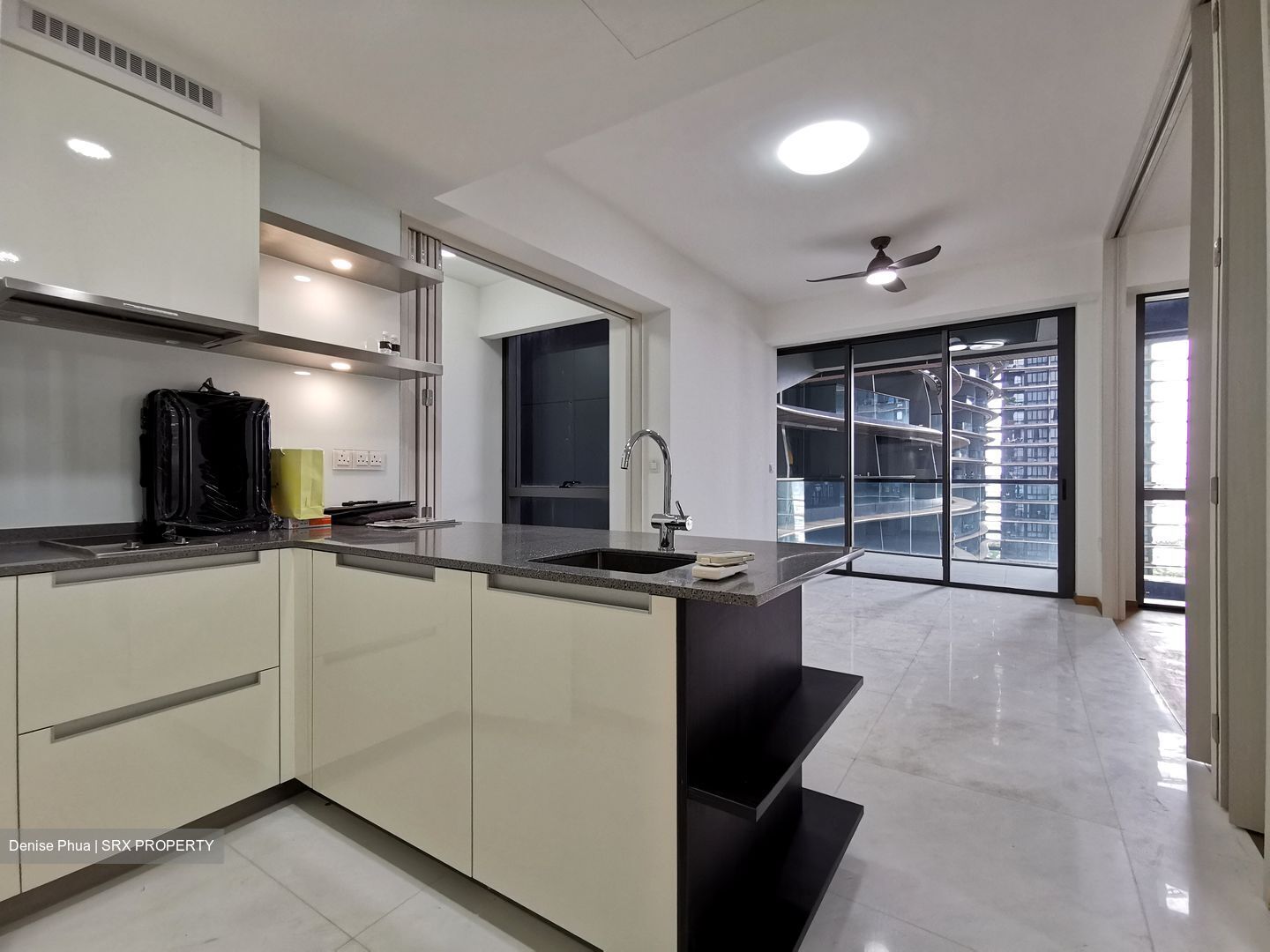 Marina One Residences (D1), Apartment #375694421